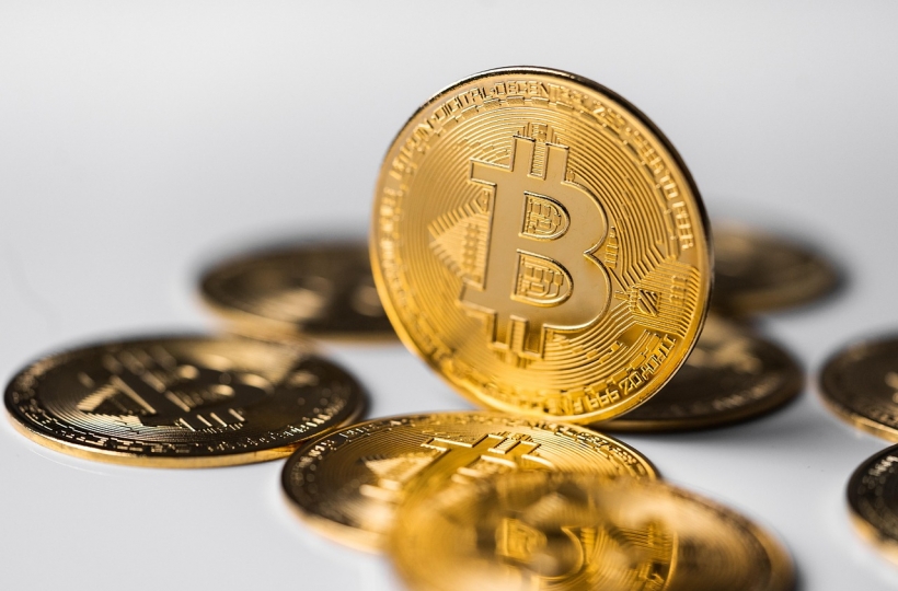 okpay钱包实名认证安不安全:连续通过3次安全审计 实名用户资产零损失记录保持18个月